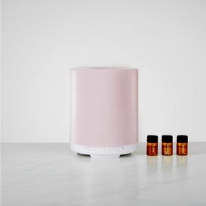 NWOT* Ellia Voyage Ultrasonic Aroma Diffuser
